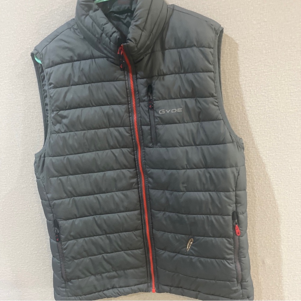 Gyde Supply Co. Vest Medium Primaloft Maroon Insulated Puffer Full Zip Gray - Picture 2 of 11